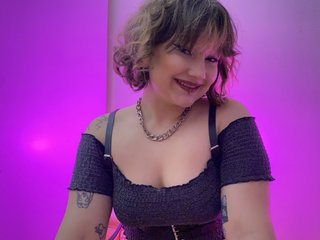 Erotik görüntülü sohbet Clare-Sugar