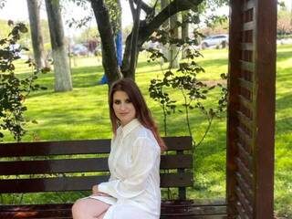 Erotik görüntülü sohbet CleoFly