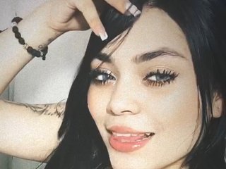 Erotik görüntülü sohbet Clhoe-Doll