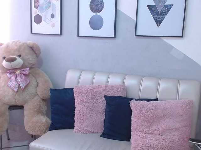 Yayın ekran görüntüleri Clhoe-Lovex