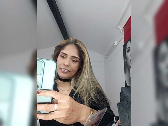 Yayın ekran görüntüleri CloeFerreli