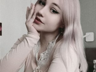 Erotik görüntülü sohbet CloutMama