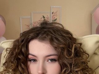 Erotik görüntülü sohbet CandyWink