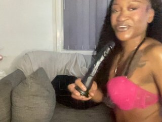 Erotik görüntülü sohbet CocoTooFine24