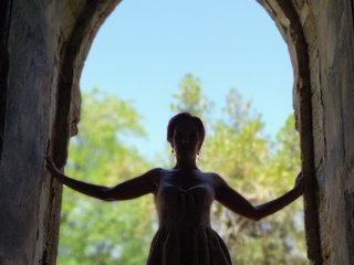 Erotik görüntülü sohbet Colibri-