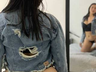 Erotik görüntülü sohbet ConyBiker