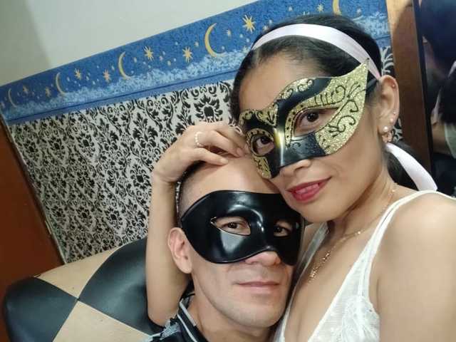 Profilin fotoğrafı couplehot27