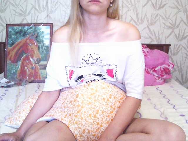 Fotoğraflar -Mabel- Hi! im Nastya from Russia)play with me YOU can in prvt chat. Welcome) take off all 400tk .Have a good time :>