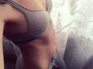 Erotik görüntülü sohbet crazyuka