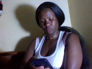 Erotik görüntülü sohbet Creamier25