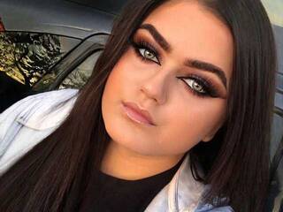 Erotik görüntülü sohbet Criss2603