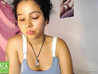 Erotik görüntülü sohbet Curie-girl