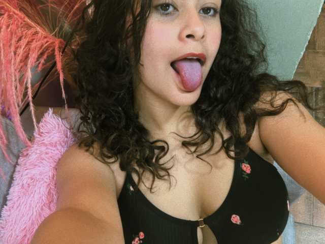 Profilin fotoğrafı CurlyDani