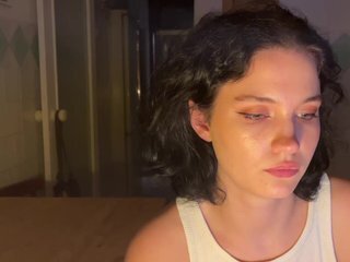 Erotik görüntülü sohbet curlymary