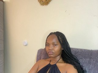 Erotik görüntülü sohbet Curvy-maxy9