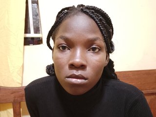 Erotik görüntülü sohbet Cute-Ebony