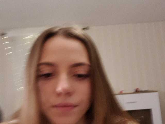 Yayın ekran görüntüleri cute-model