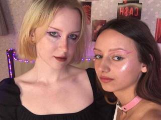 Erotik görüntülü sohbet CuteAura