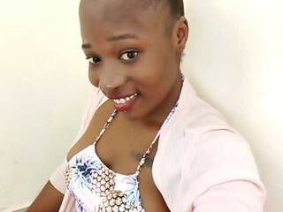 Erotik görüntülü sohbet Cuteberryl