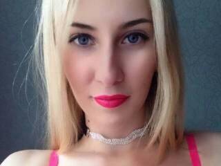 Erotik görüntülü sohbet cuteblondee
