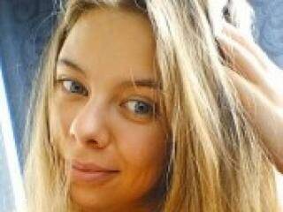 Erotik görüntülü sohbet cutedi