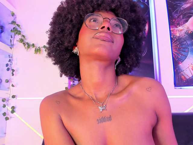 Fotoğraflar CuteTiana Squirt Show At Goal @total - @sofar Spin the wheel to have a surprise Spin the wheel to play with my ASSBOOBS ✨