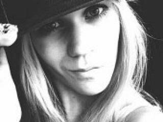 Erotik görüntülü sohbet daeneryyys