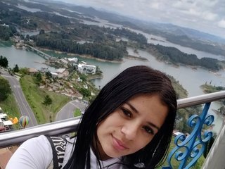 Erotik görüntülü sohbet daisygirl