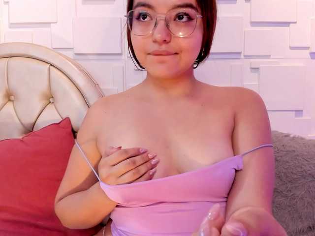 Fotoğraflar DakotaJade I feel like playing with my boobs @remain PVT OPEN lush on