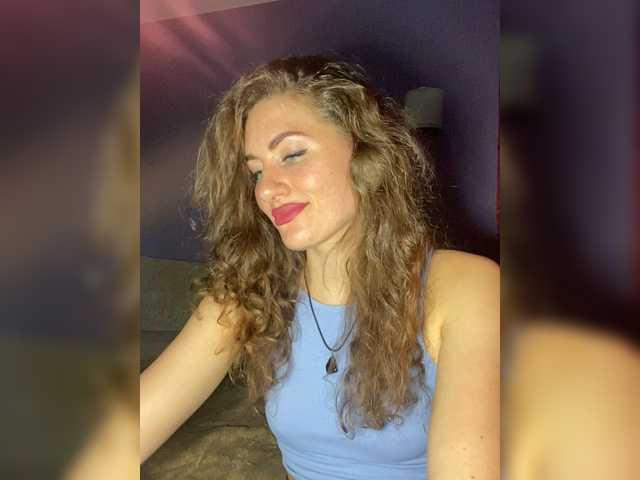 Yayın ekran görüntüleri KaroLine_mua