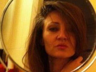 Erotik görüntülü sohbet danamillen