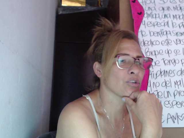 Yayın ekran görüntüleri Daniela-hot1