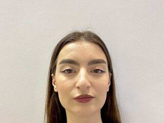 Erotik görüntülü sohbet DanielleHarp