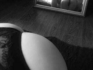 Erotik görüntülü sohbet DanikLev3001