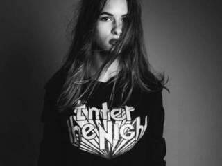 Erotik görüntülü sohbet darinali