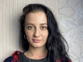 Erotik görüntülü sohbet DarinaMoore