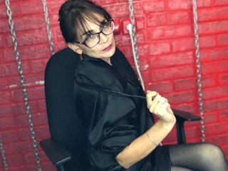 Erotik görüntülü sohbet DarkOpiumX