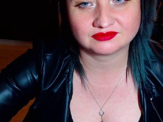 Yayın ekran görüntüleri KinkyDomina