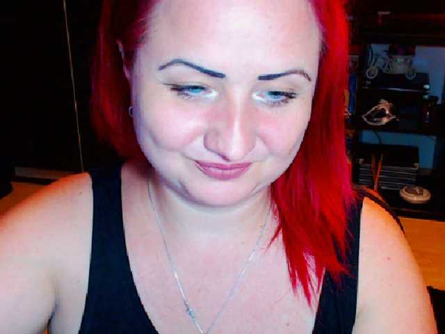 Yayın ekran görüntüleri KinkyDomina