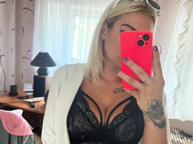 Profilin fotoğrafı -Domina_live-