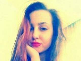 Erotik görüntülü sohbet dayna