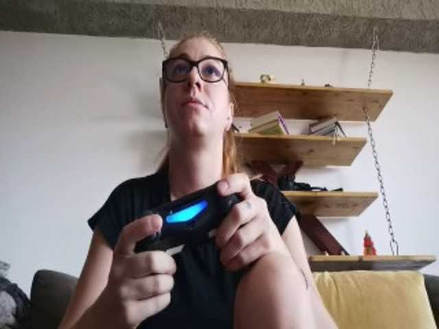 Yayın ekran görüntüleri DeeanaEvans