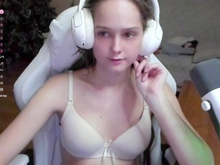 Erotik görüntülü sohbet DennyDular