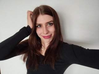 Erotik görüntülü sohbet desirePIA