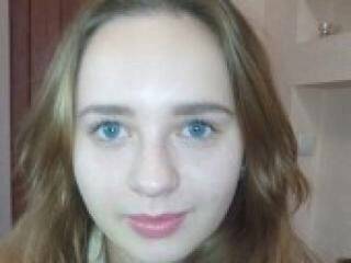 Erotik görüntülü sohbet devilina