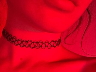 Erotik görüntülü sohbet DevilishDoll