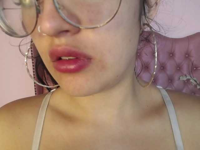 Fotoğraflar Diamonstar- #deepthroat #blowjob #new #latina #spit