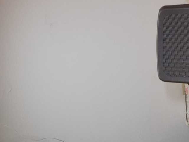 Yayın ekran görüntüleri Dillion-hot