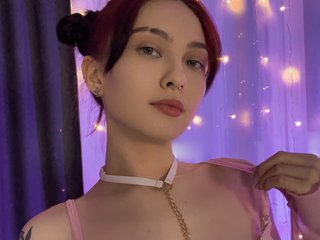 Erotik görüntülü sohbet RoxyCrush