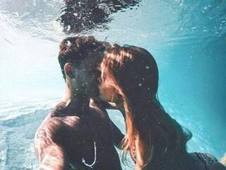 Erotik görüntülü sohbet DimOld